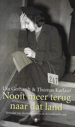 Omslag van Nooit meer terug naar dat land, tweedehands boek bij Boekhandel Bloks