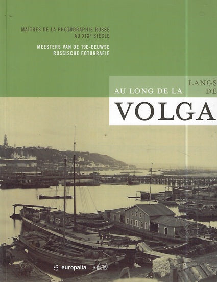 Omslag van Langs de Volga, tweedehands boek bij Boekhandel Bloks