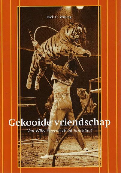 Omslag van Gekooide vriendschap, tweedehands boek bij Boekhandel Bloks