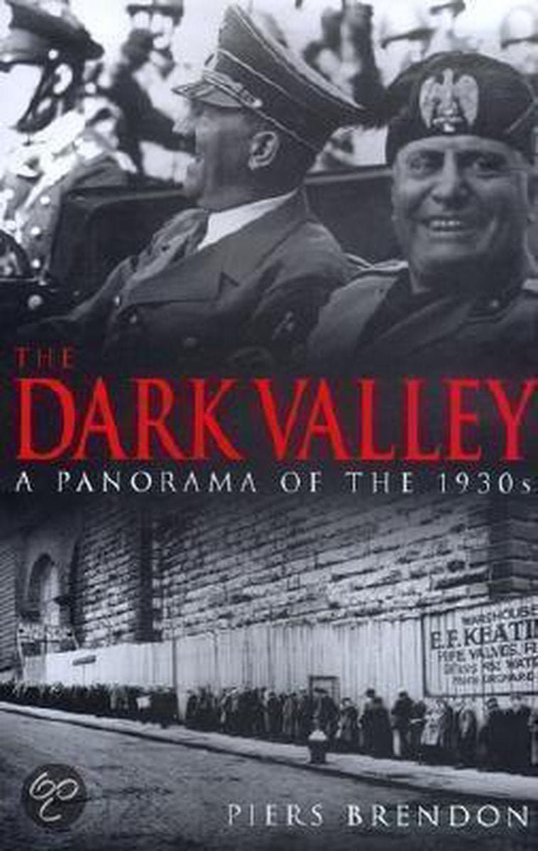 Omslag van The dark valley door geschiedenis algemeen, tweedehands boek bij Boekhandel Bloks
