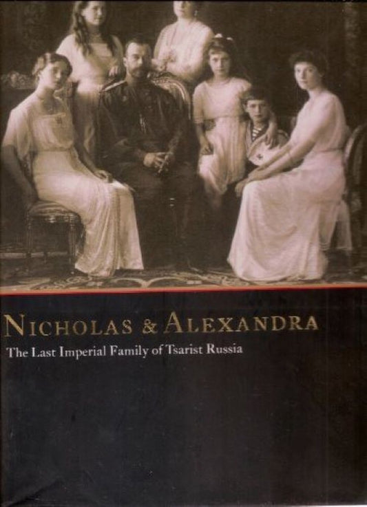 Omslag van Nicholas & Alexandra door Booth-Clibborn Editions, tweedehands boek bij Boekhandel Bloks
