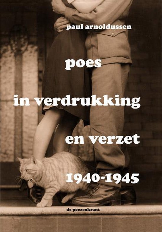 Omslag van Poes in verdrukking en verzet 1940-1945, tweedehands boek bij Boekhandel Bloks