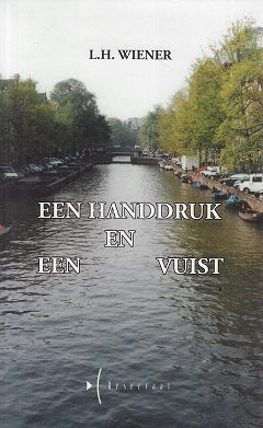 Omslag van Een handdruk en een vuist, tweedehands boek bij Boekhandel Bloks