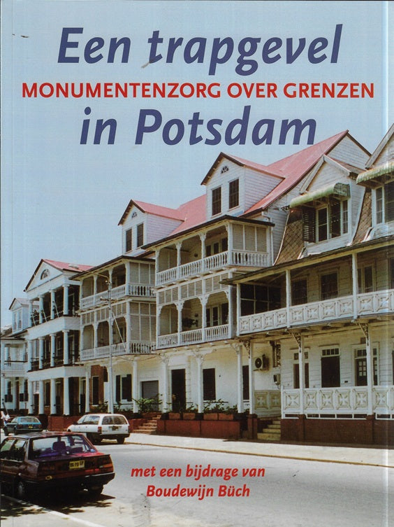 Omslag van Een trapgevel in Potsdam, tweedehands boek bij Boekhandel Bloks