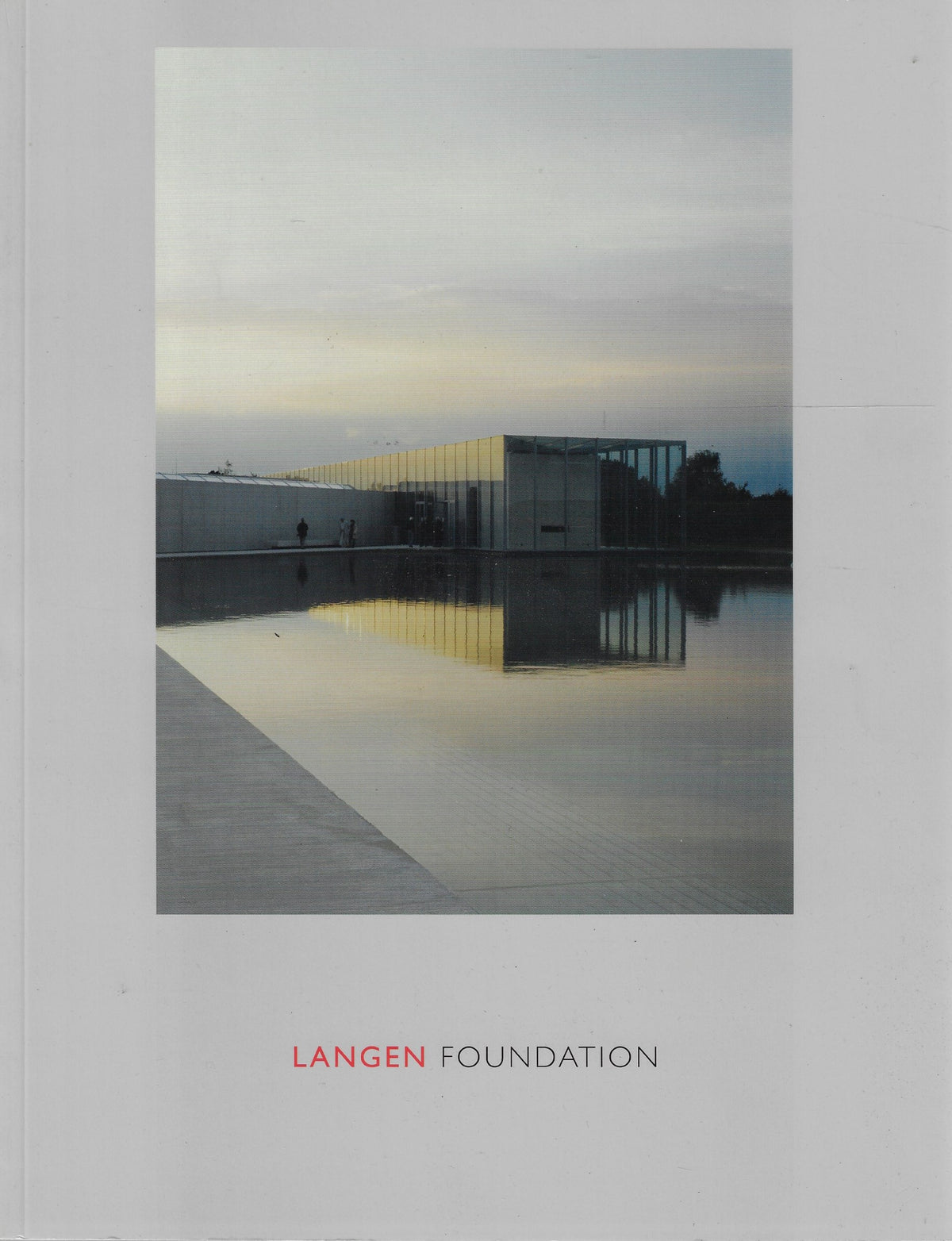 Omslag van Langen Foundation, tweedehands boek bij Boekhandel Bloks