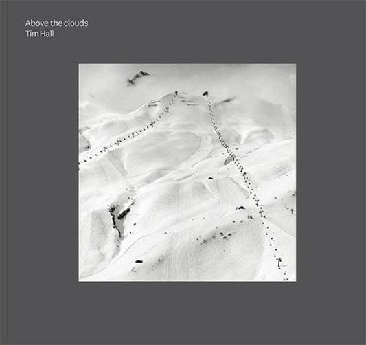 Omslag van Above the clouds, tweedehands boek bij Boekhandel Bloks