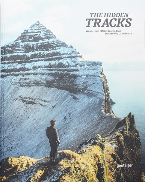 Omslag van The Hidden Tracks / Wanderlust off the Beaten Path, tweedehands boek bij Boekhandel Bloks