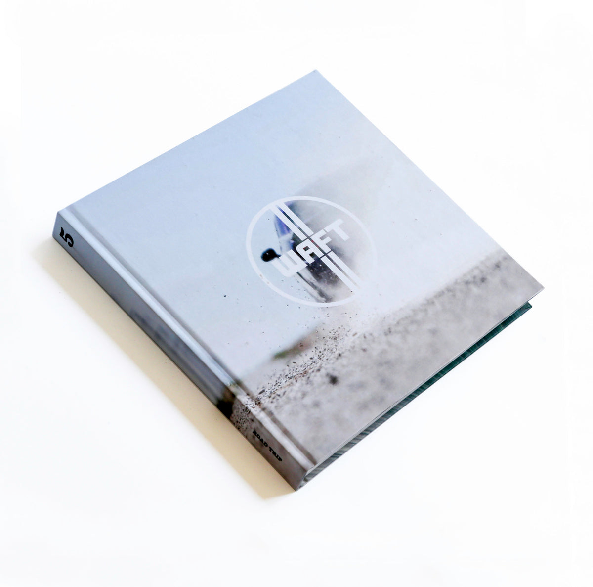 Omslag van Waft 5 Let's hit the road, tweedehands boek bij Boekhandel Bloks