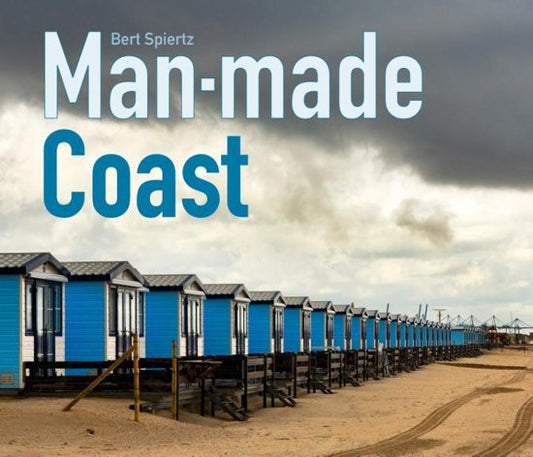 Omslag van Man-made Coast, tweedehands boek bij Boekhandel Bloks