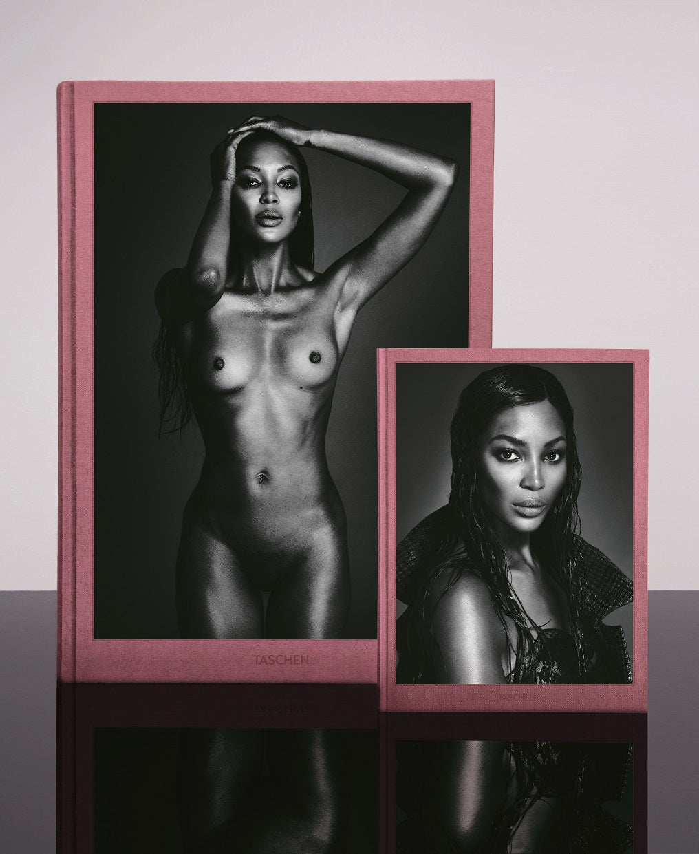 Omslag van Naomi Cambell Special collectors edition in beperkte oplage, tweedehands boek bij Boekhandel Bloks