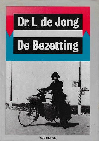 Omslag van De bezetting, tweedehands boek bij Boekhandel Bloks
