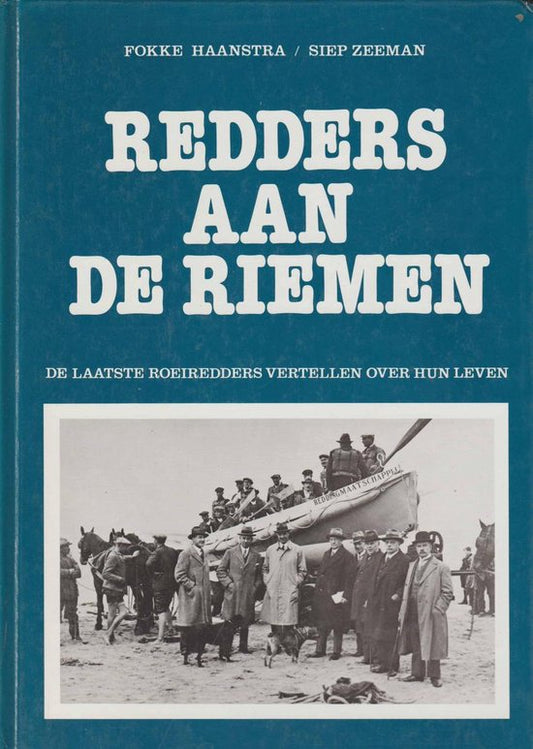Omslag van Redders aan de riemen, tweedehands boek bij Boekhandel Bloks